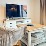 Baltischer Hof 55 Апартаменты Больтенхаген